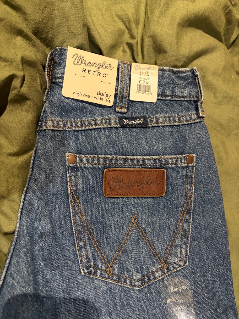 Wrangler Retro Bailey High-Rise Wide Leg Jeans - Blue Denim